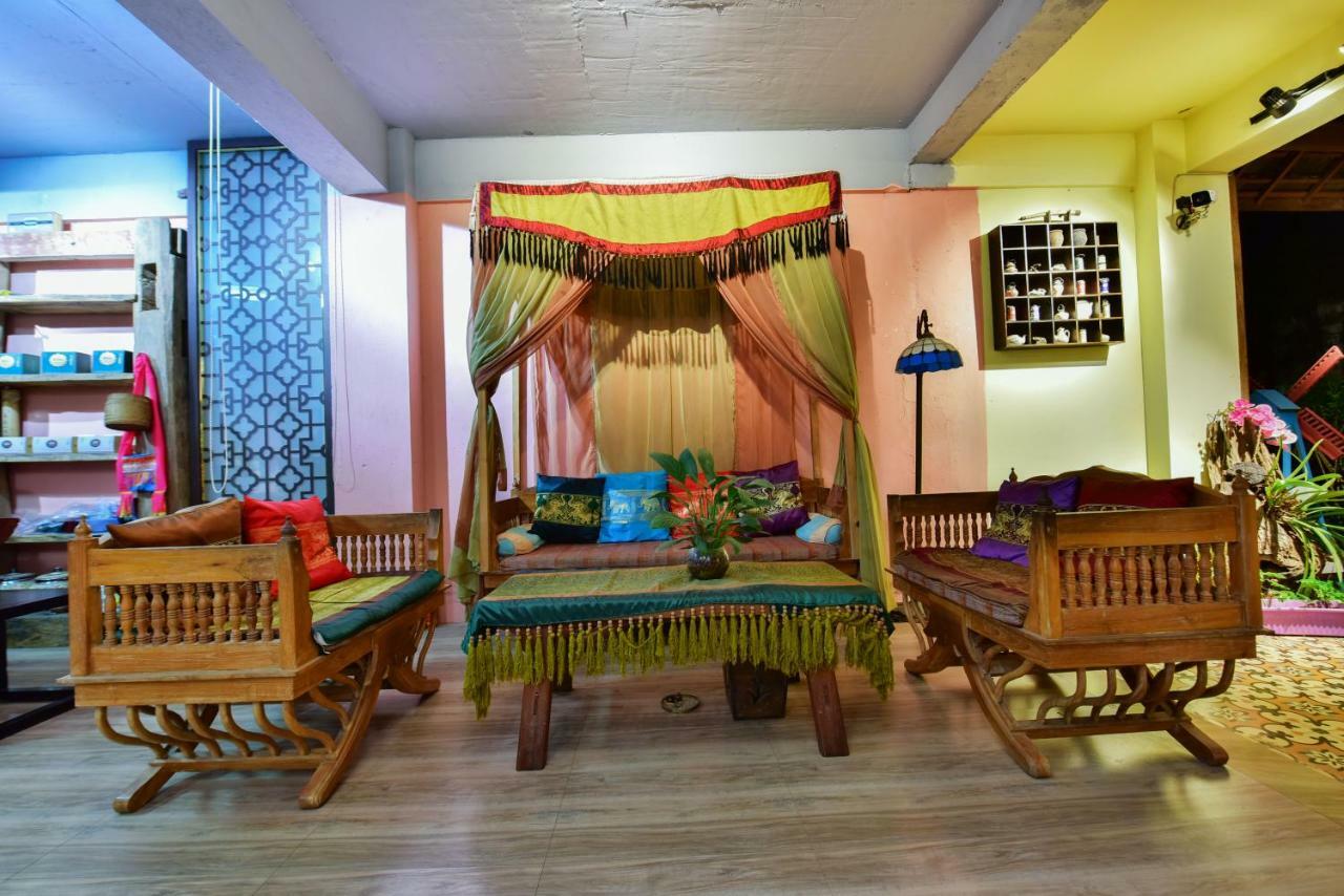 Xishuangbanna Elephant Home Guesthouse Jinghong Extérieur photo