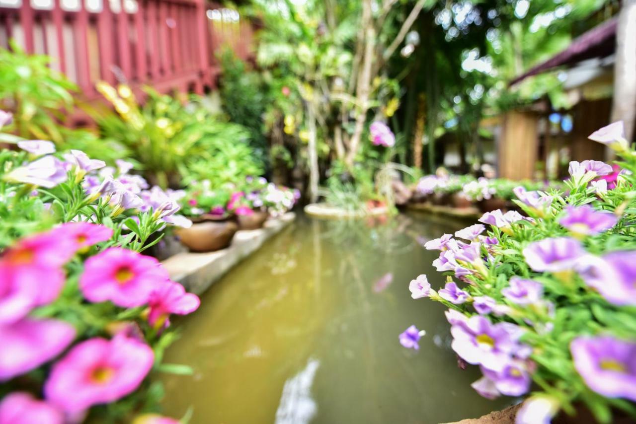 Xishuangbanna Elephant Home Guesthouse Jinghong Extérieur photo