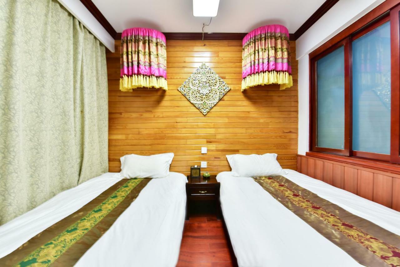 Xishuangbanna Elephant Home Guesthouse Jinghong Extérieur photo